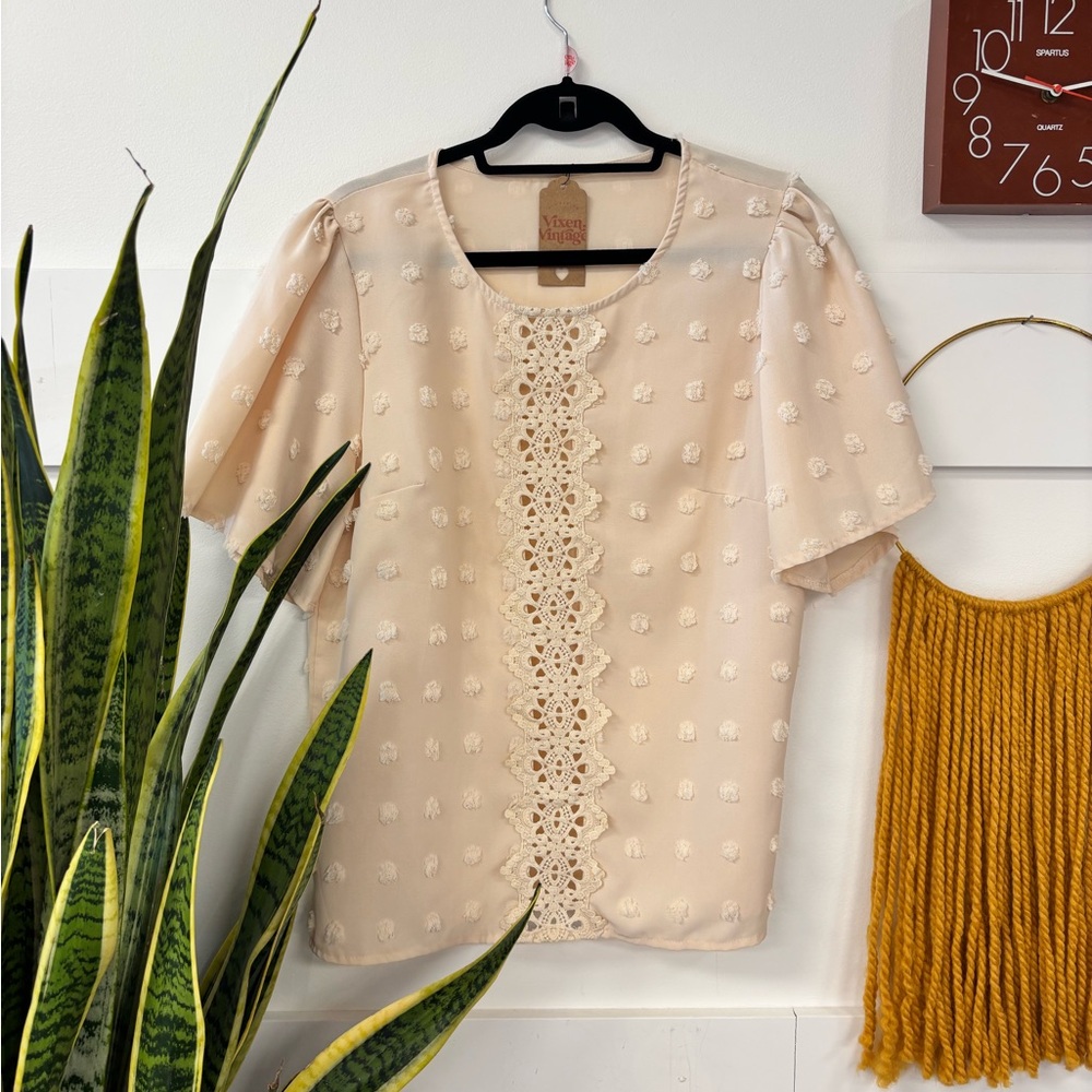 Source Unknown Beige Lace Blouse